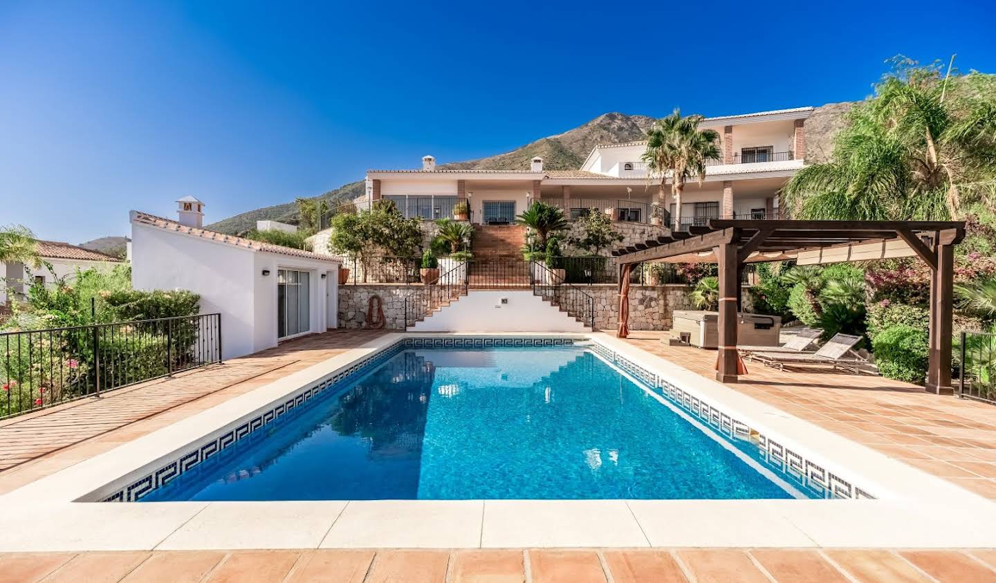 Villa with terrace Mijas