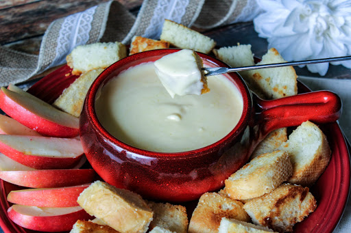 mild cheese fondue