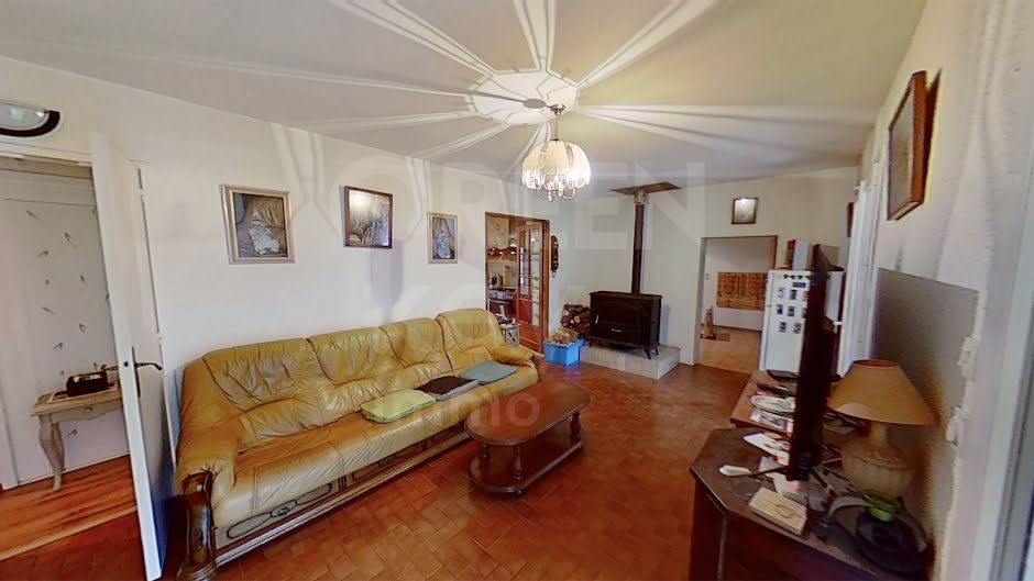 Vente maison 5 pièces 121 m² à Triguères (45220), 133 000 €