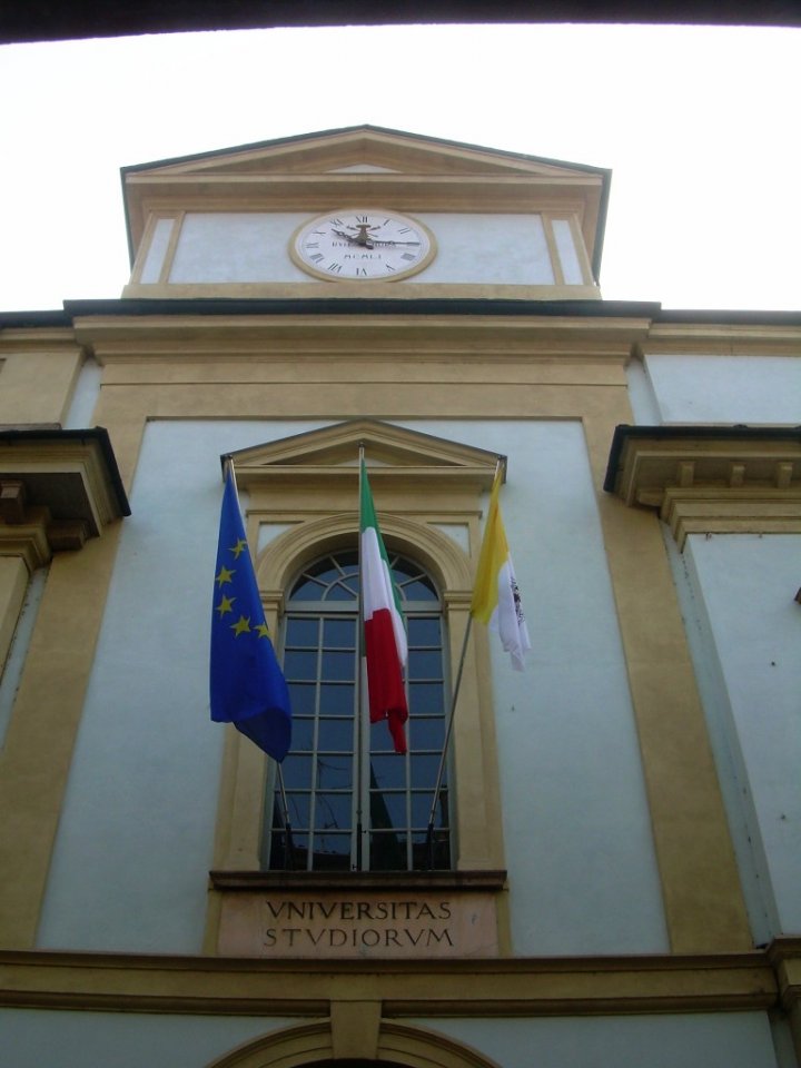 Finestra universitaria di MV