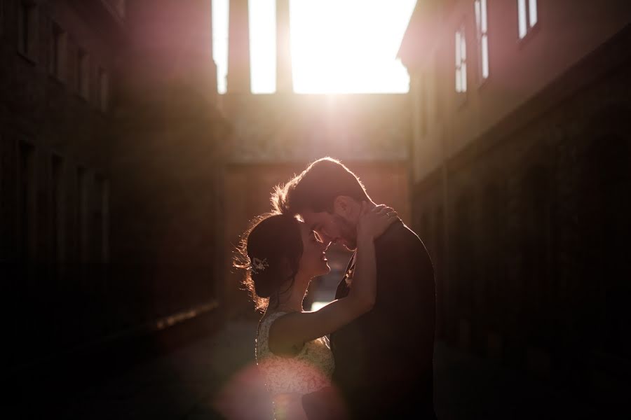 Photographe de mariage Zoltán Kiss (gadgetfoto). Photo du 2 avril 2020