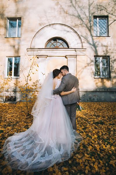 Bryllupsfotograf Mila Kravchenko (kravchenkomila). Bilde av 21 april 2019