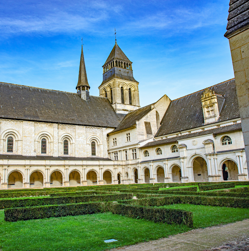 ABBAYE FONTEVRAUD