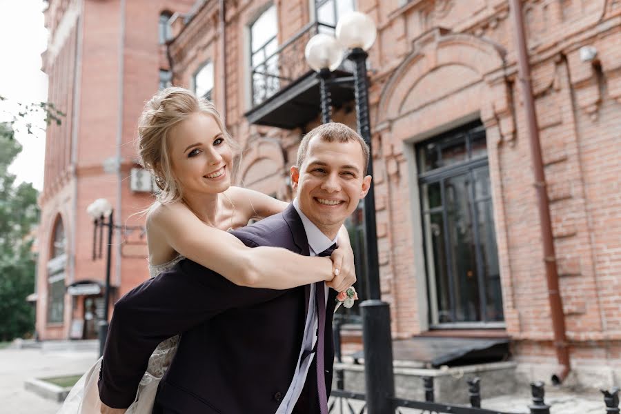 Fotógrafo de casamento Vladimir Vorobev (vv154). Foto de 5 de fevereiro 2019