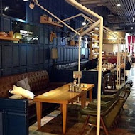 貳樓餐廳 Second Floor Cafe