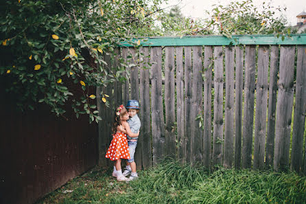 Wedding photographer Artem Rozanov (railwayboy). Photo of 27 August 2016