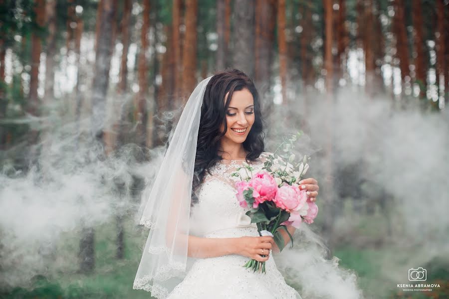 Fotógrafo de bodas Kseniya Abramova (kseniaabramova). Foto del 28 de julio 2017