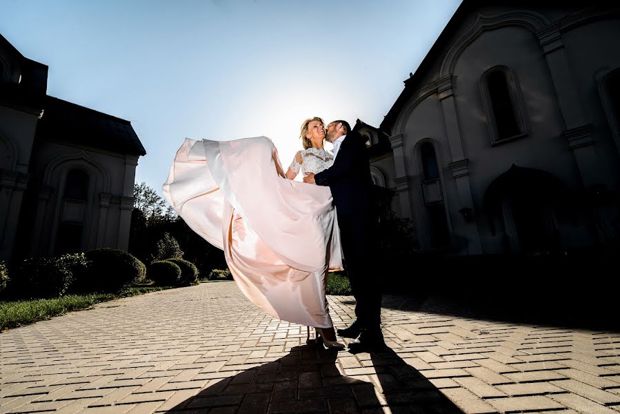 Wedding photographer Dmitriy Nikonorov (nikonorovphoto). Photo of 15 April 2018