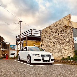 A4 アバント 1.8 TFSI