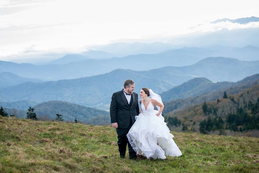 Vestuvių fotografas Katrina Serene (katrinaserene). Nuotrauka 2019 rugsėjo 8