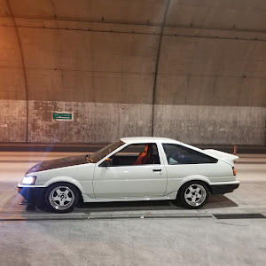 カローラレビン AE85