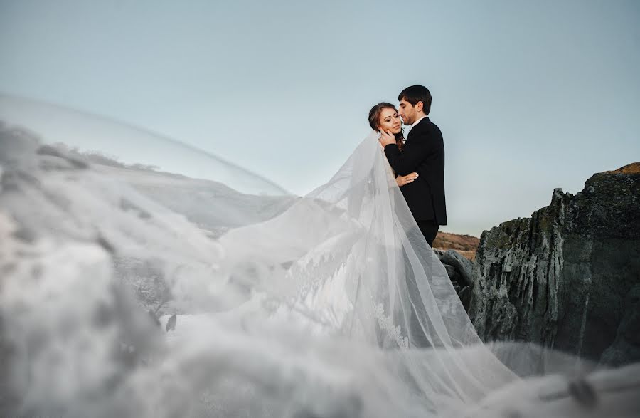 Fotografo di matrimoni Karina Klochkova (karinak). Foto del 2 dicembre 2015