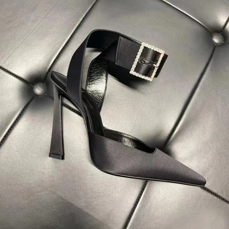 Title 9, Effen zwarte dames pumps met hoge hak, ideaal v...