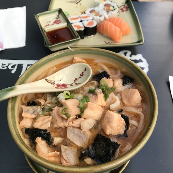 fish ramen and salmon sushi