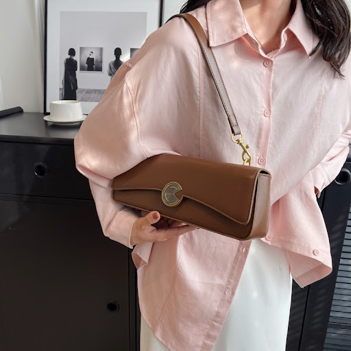 Title 1, Womens Designer Messenger Bag Shoulder Bag Sty...