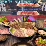 肉多多火鍋(大里國光店)