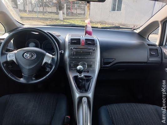 продам авто Toyota Auris Auris фото 5