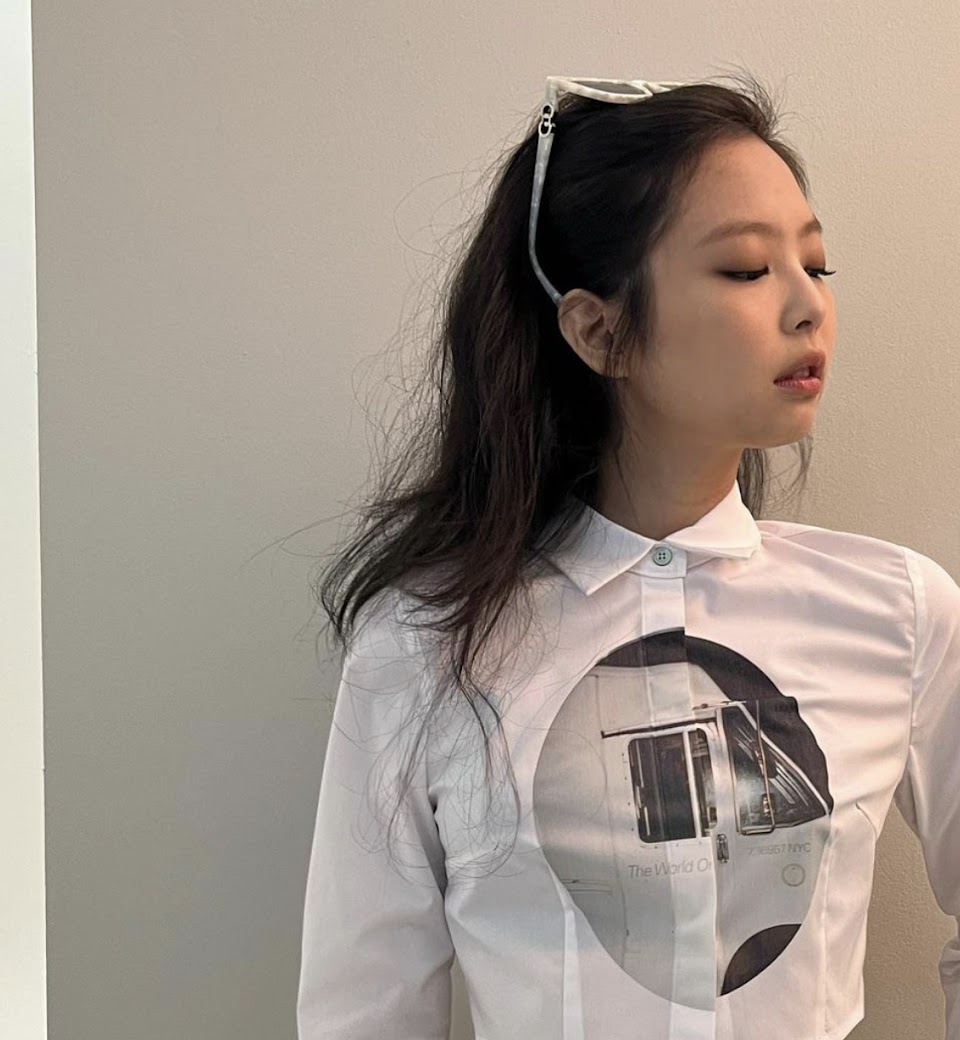 BLACKPINK's Jennie Teases New GENTLE MONSTER Collection On Instagram ...