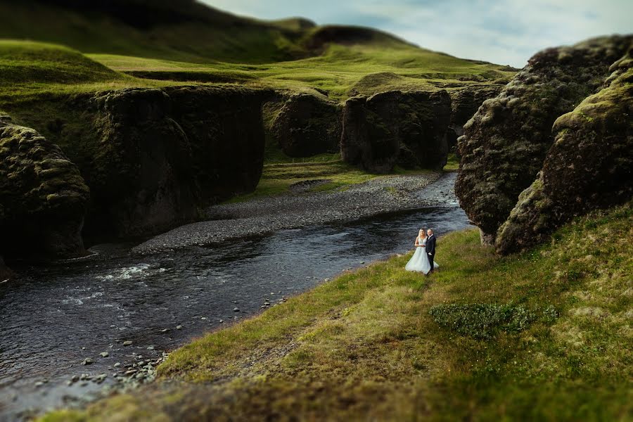 Fotógrafo de casamento Konrad Żurawski (konradzurawski). Foto de 29 de dezembro 2021