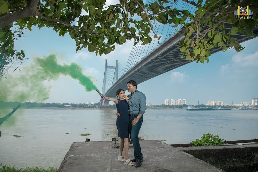 Fotógrafo de casamento Tirtha Mitra (tirtha). Foto de 11 de dezembro 2020