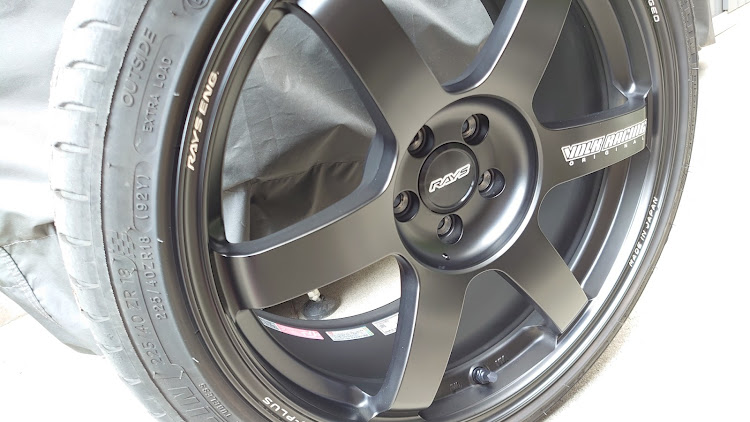 WRX STIの3月7日は37の日・37の日・TE37 SAGA TIME ATTACK EDITIONに関するカスタム事例の投稿画像3枚目