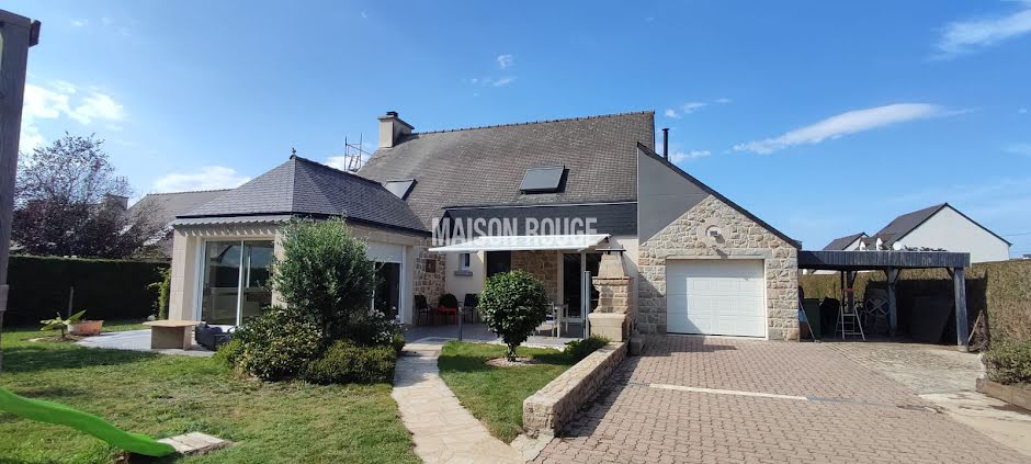 Vente maison 5 pièces 139.1 m² à Trébédan (22980), 314 400 €