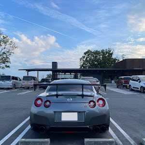 NISSAN GT-R R35