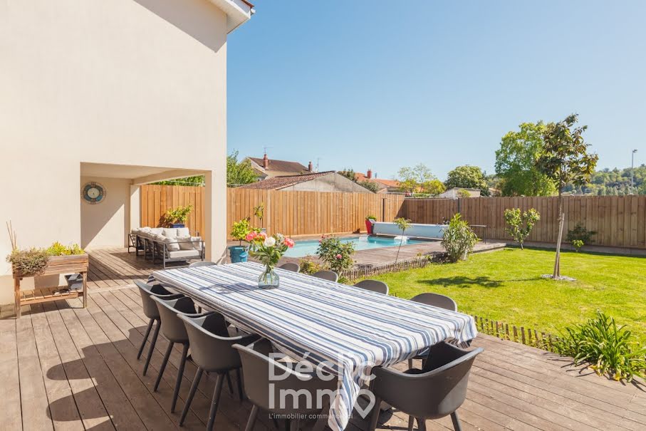 Vente maison 9 pièces 220 m² à Bordeaux (33000), 1 095 000 €