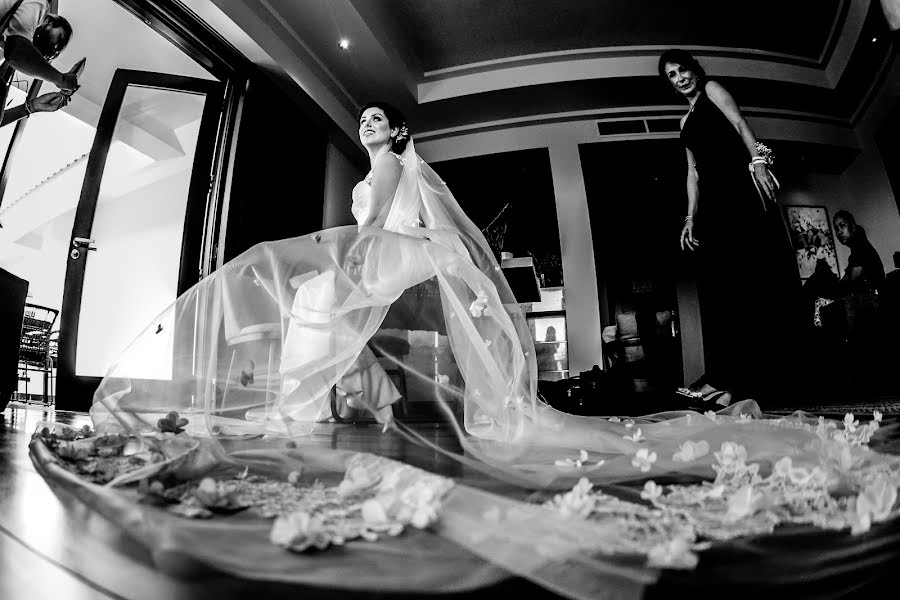 Nhiếp ảnh gia ảnh cưới Tam Nguyen (fernandes). Ảnh của 13 tháng 8 2019