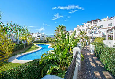 Apartment with terrace and pool 18