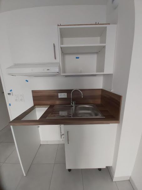 Location  appartement 1 pièce 29 m² à Montpellier (34000), 502 €