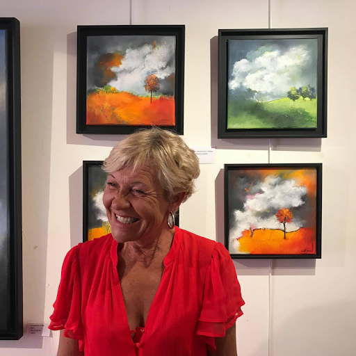 Galerie du sous marin jaune, Clisson, Christophe Butruille, Pays nantais, galerie d'art, galeries où trouver Lydie Allaire, tableaux de paysages, arbres, nature et environnement dans l'art contemporain, femme artiste peintre, huile sur toile, couleurs chaudes, expositions des galeries d'Art, Art contemporain, Galerie en ligne Singular, Vernissages, expositions de Lydie Allaire, artiste de Nantes, artiste contemporain, l'Art en Bretagne, Cuture Landivisiau