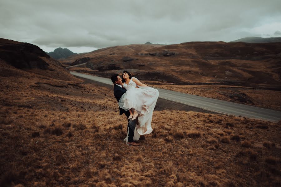 Wedding photographer Valery Garnica (focusmilebodas2). Photo of 1 June 2023