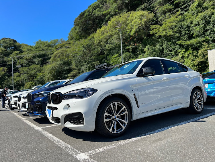 M4 クーペのミーティング・松ちゃんSTIさん・三崎・M4に関するカスタム事例の投稿画像3枚目