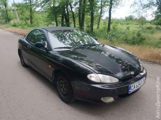 продам авто Hyundai Coupe Coupe I (RD) фото 2