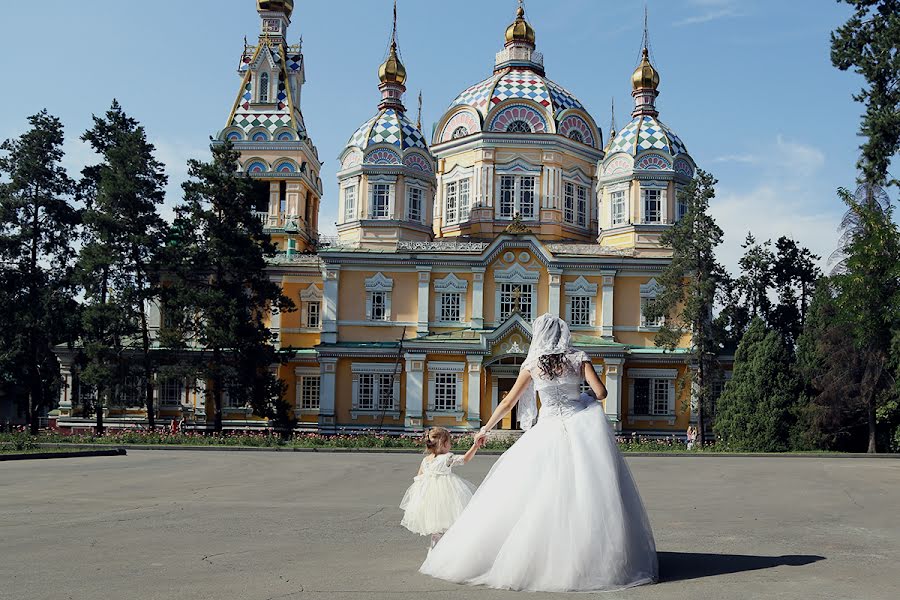 Svadobný fotograf Olga Reshetchenko (olgaresh). Fotografia publikovaná 12. júla 2017