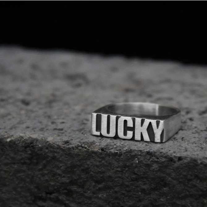 Title 7, Anillos Personalizados para Parejas con Inicial...
