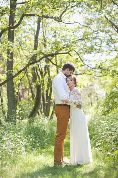 Wedding photographer Kaleriya Petrovskaya (lira192021). Photo of 5 June 2015