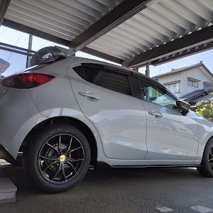 MAZDA2 DJLFS