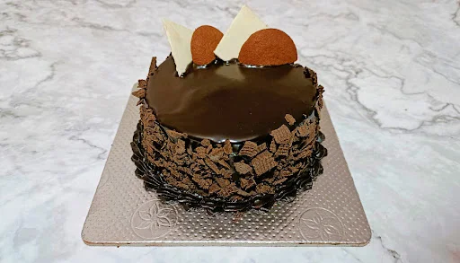 Mini Dark Fantasy Cake [300 Gms]