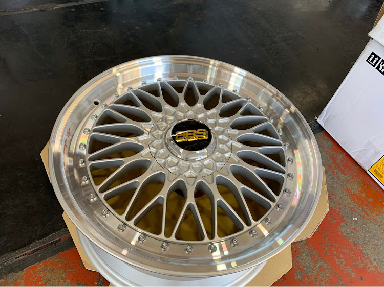 クラウンマジェスタの#gws214・#クラウンマジェスタ・#BBS・#スーパーRS・#REGNOに関するカスタム事例の投稿画像1枚目