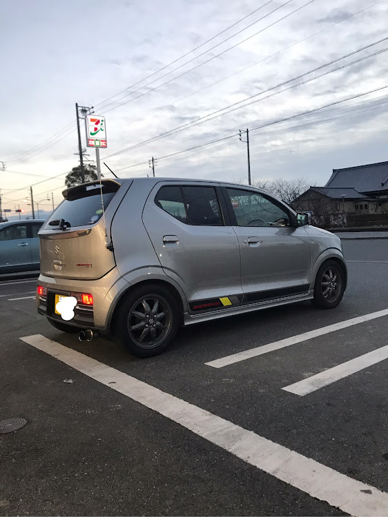 アルトワークスのロバリオさんが投稿したカスタム事例の投稿画像1枚目