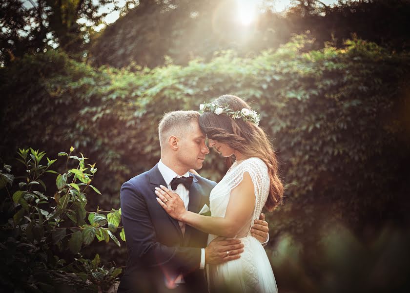 Fotografo di matrimoni Paulina Piwowarska (fotomiko). Foto del 6 ottobre 2023