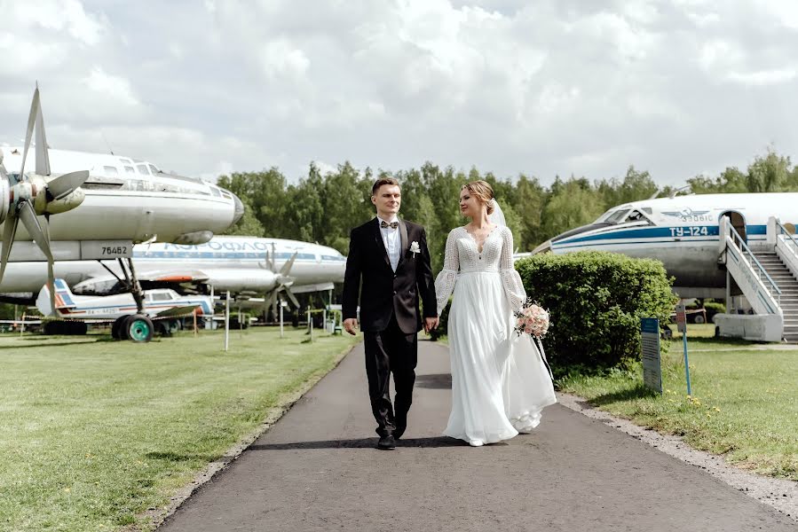 Fotograful de nuntă Lyubov Islanova (islanova). Fotografia din 7 mai 2023