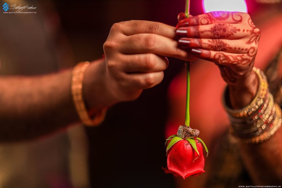 Fotógrafo de casamento Satyajit Sahoo (sahoo). Foto de 9 de dezembro 2020