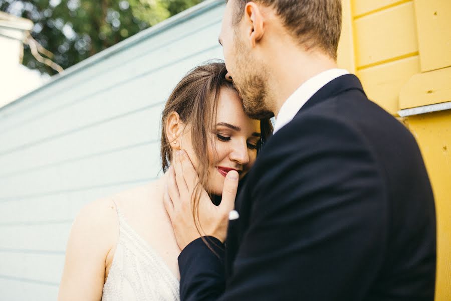 Fotografo di matrimoni Elena Demina (elenademina). Foto del 7 dicembre 2019