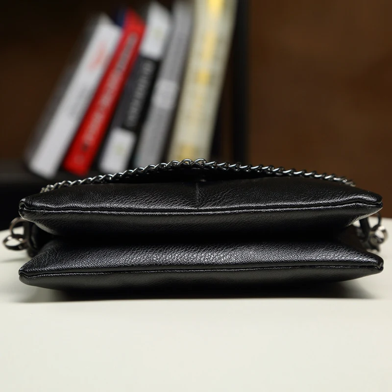 Nieuwe stijl zachte leren schoudertas voor dames van middelbare leeftijd, enkele schouderriem, diagonaal, ideaal voor dagelijks gebruik.