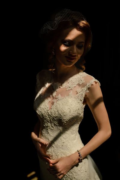 結婚式の写真家Ionut Diaconescu (fotodia)。2016 7月31日の写真