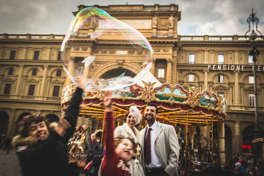 Fotógrafo de casamento Mirko Mercatali (mercatali). Foto de 30 de dezembro 2014