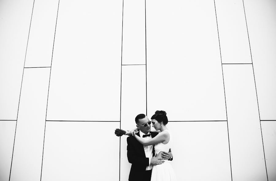 Wedding photographer Dasha Ivanova (dashynek). Photo of 13 April 2018